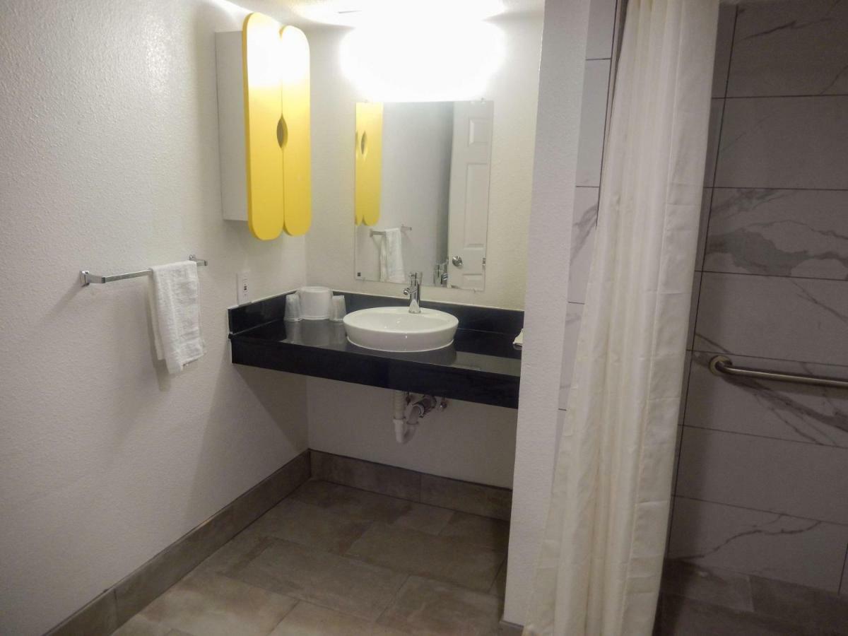 Studio 6-Houston, Tx - Intercontinental Airport South ภายนอก รูปภาพ